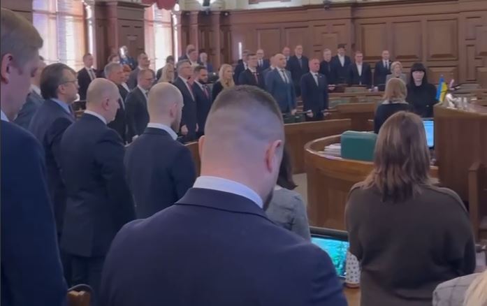 Скриншот из видео